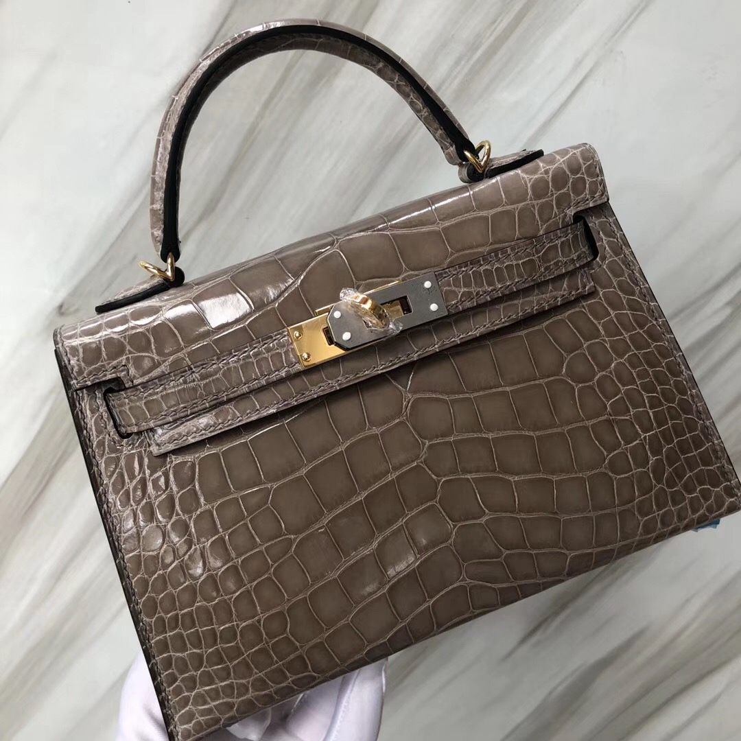 爱马仕2019年是D刻 Hermes Mini Kelly II Price Chevre 3Q Rose Sakura 新樱花粉-Hermes Birkin kelly constance ...