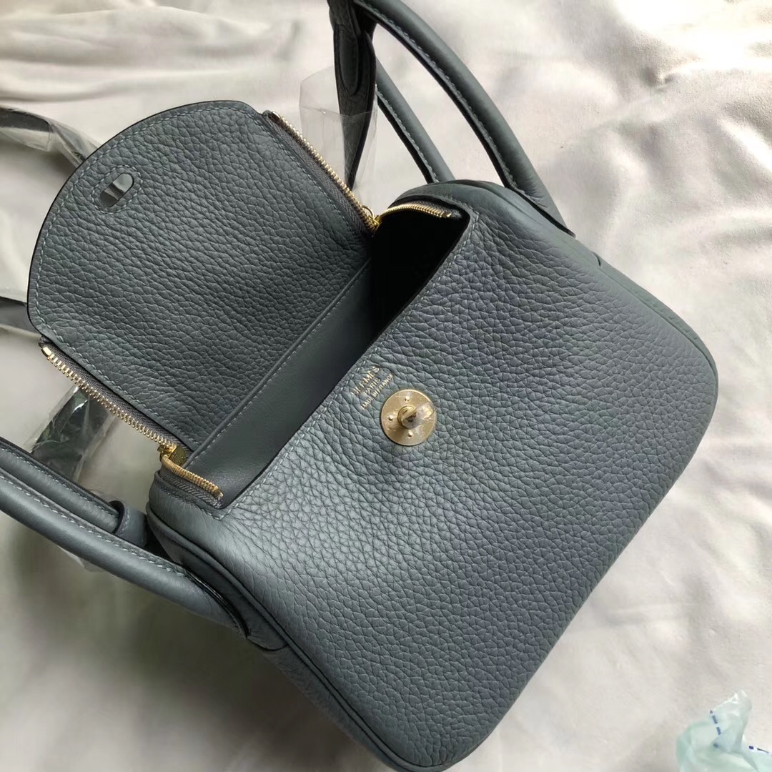 Hermes Mini Lindy Handbag 19cm cc63 vert amande 杏綠色Clemence