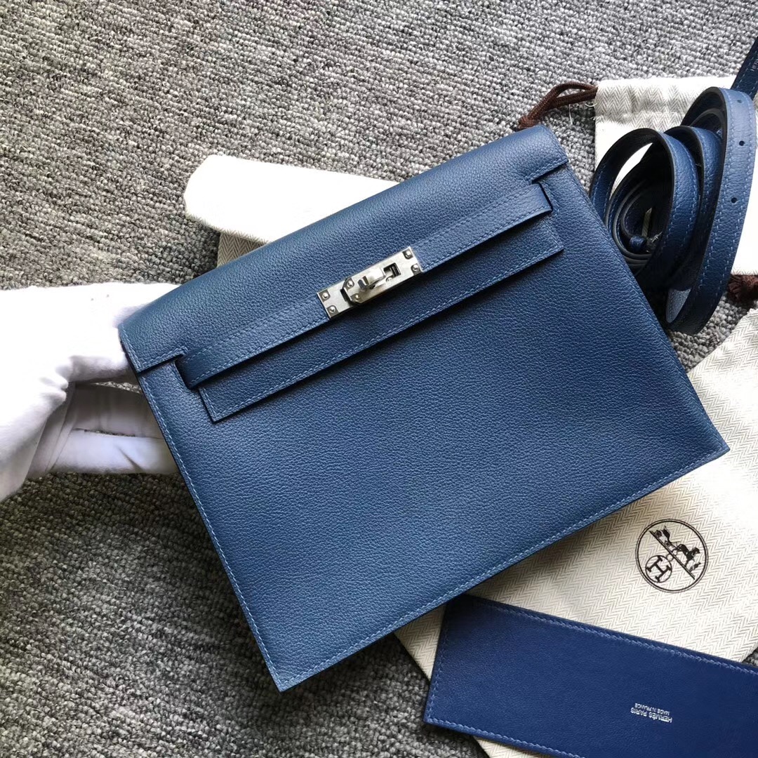 Hermes Kelly Danse Deep Blue Evercolor GHW