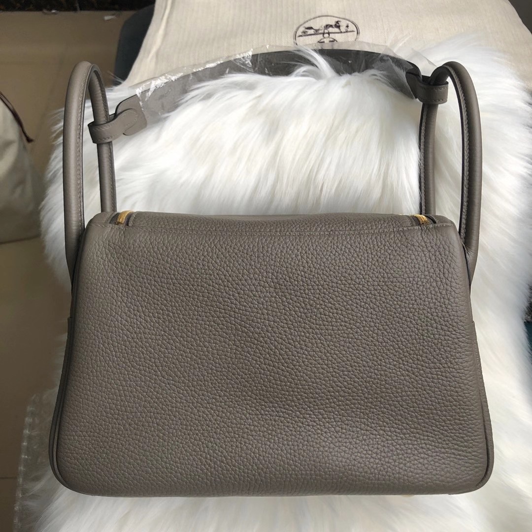 愛馬仕琳迪包哪個顏色好看 Hermes Lindy 26cm Clemence 8F Etain 錫器灰