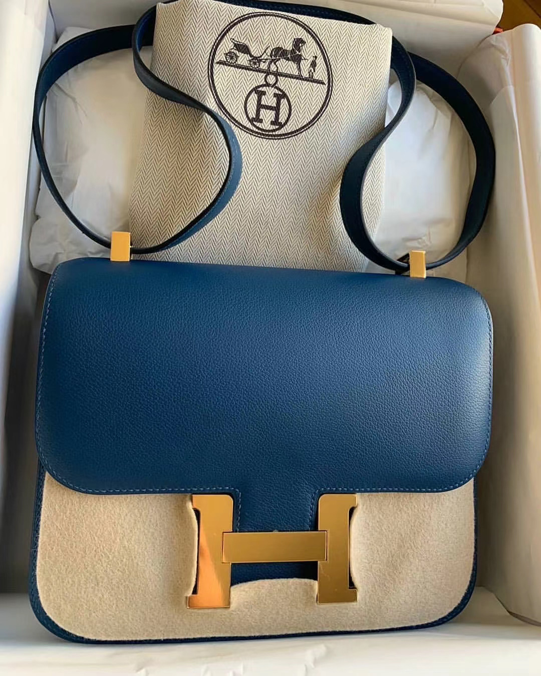 Hong Kong Hermes Constance 24cm Evercolor S4 Deep Blue 深邃藍