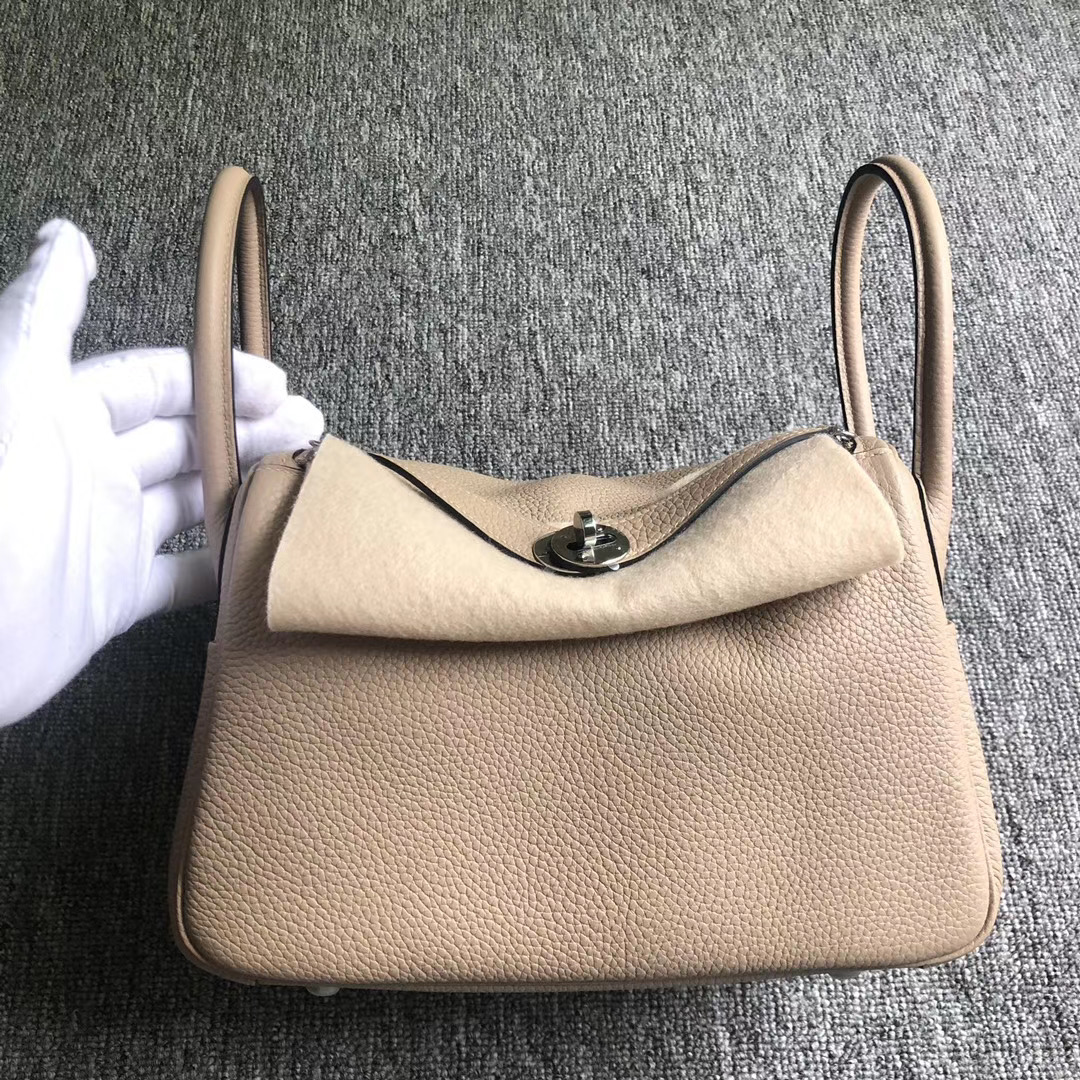 香港葵青區 琳迪包 Hermes Lindy 26cm Clemence CK81 Gris Tourterelle