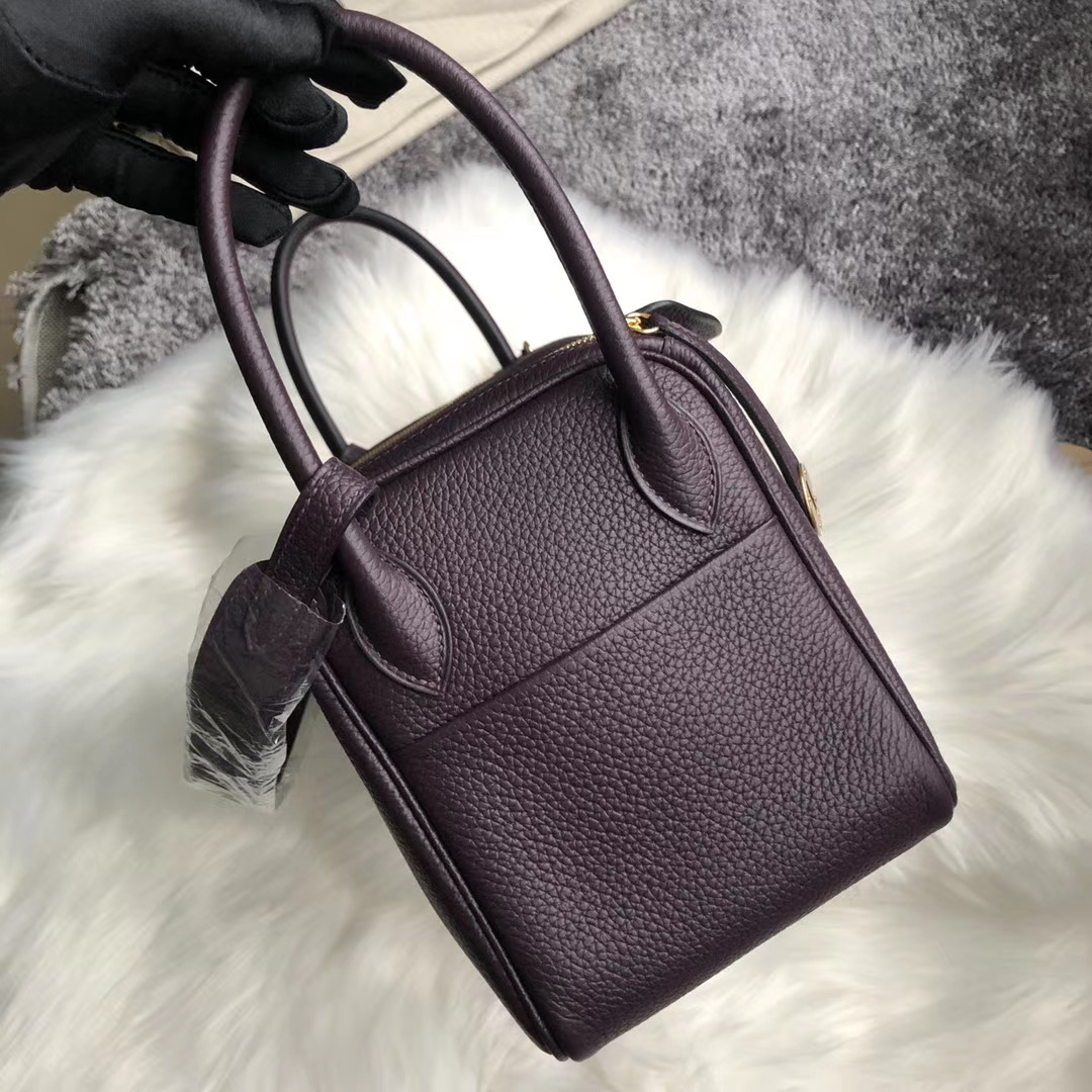 香港黃大仙區愛馬仕琳迪包 Hermes Lindy 26cm Clemence CC59 葡萄紫 Raisin