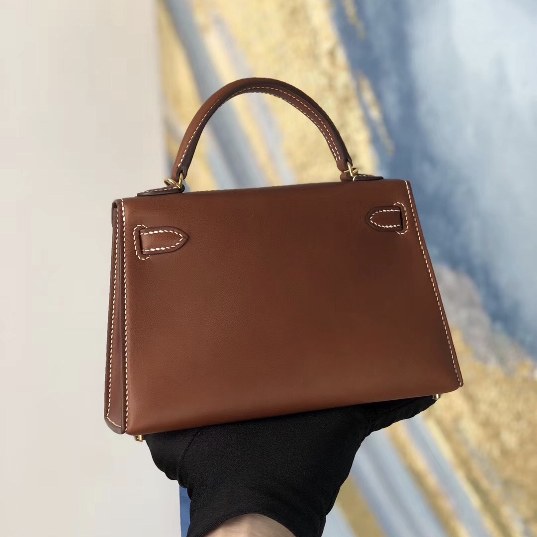 香港葵青區 Hermes Mini Kelly二代 CC37 Gold Barenia Natural 馬鞍皮