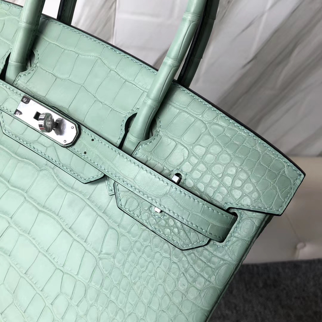 新北市三峽區愛馬仕鉑金包 Hermes Birkin 30cm 6U mint green 薄荷綠美洲鱷