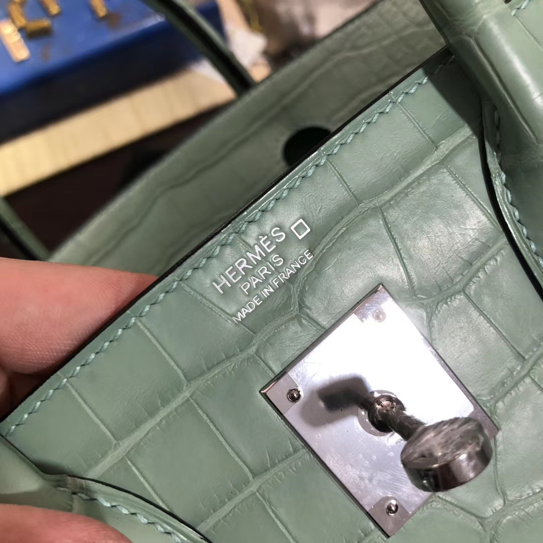 新北市三峽區愛馬仕鉑金包 Hermes Birkin 30cm 6U mint green 薄荷綠美洲鱷