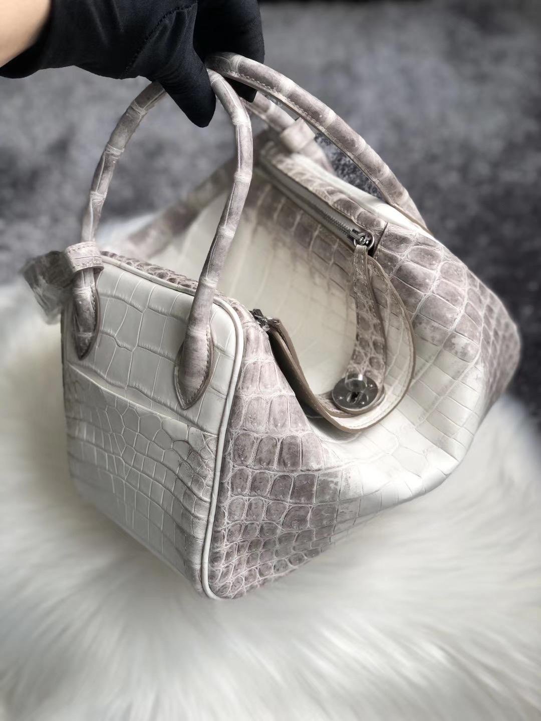 臺灣新北市坪林區愛馬仕包包 Hermes Lindy 26cm Crocodile Himalaya