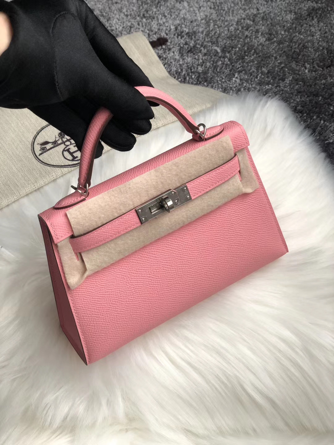 愛馬仕凱莉迷妳二代價格 Hermes Kelly Mini II CK1Q Rose Confetti 奶昔粉