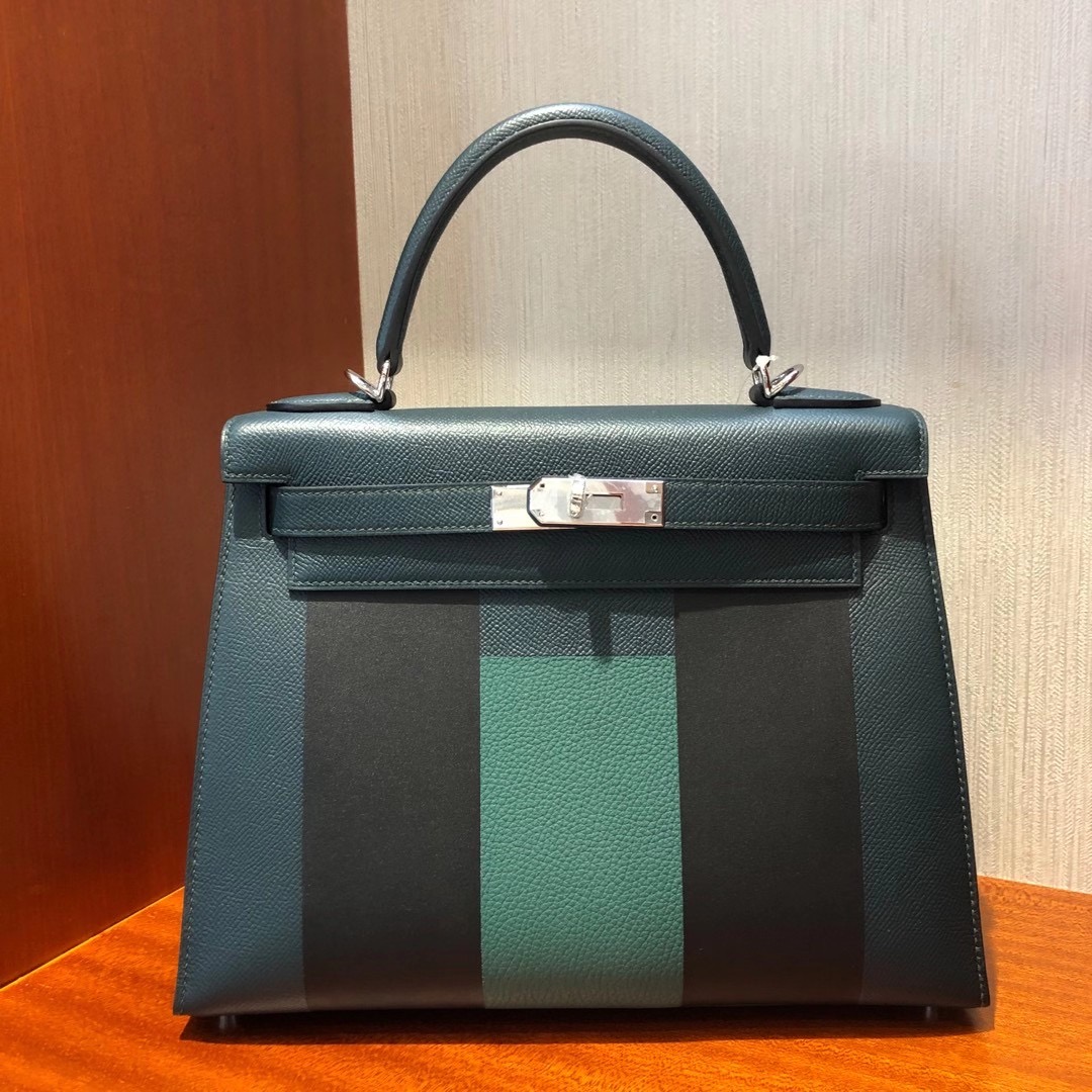 臺灣新北市中和區 Hermes Kelly 28cm Epsom 字母包 H 6O松柏綠Vert Cypres