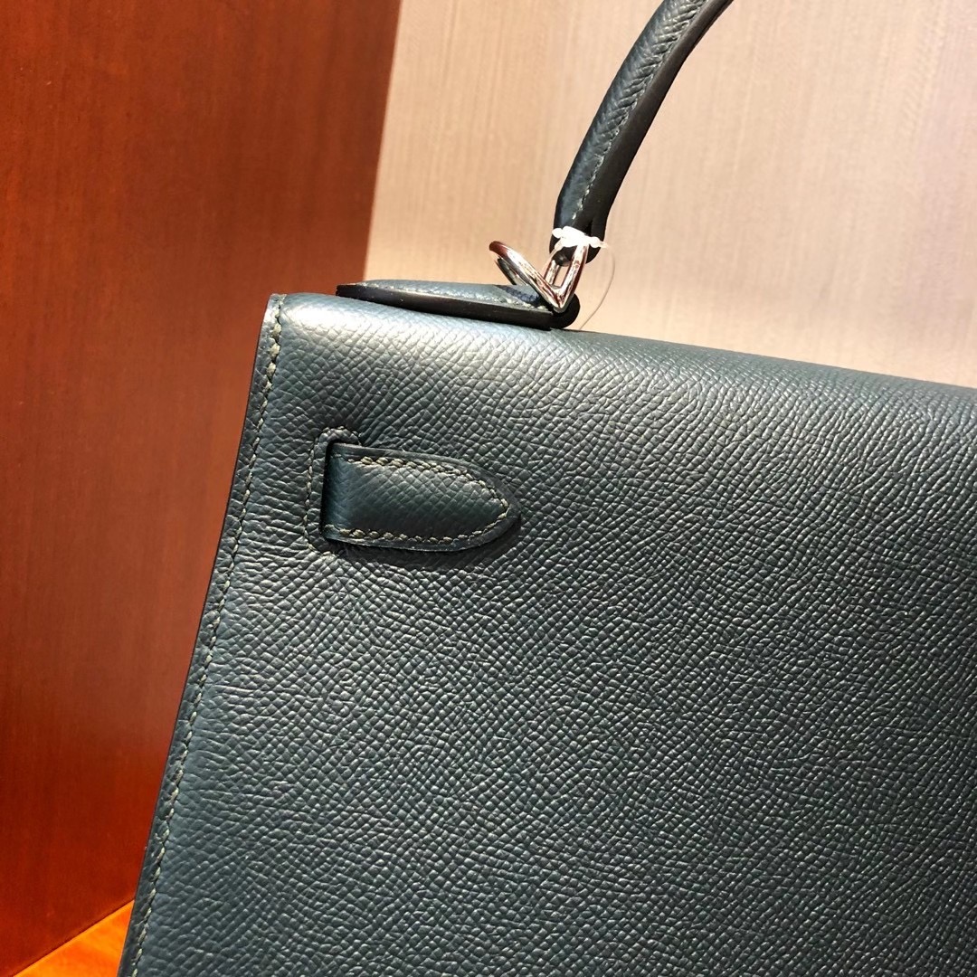 臺灣新北市中和區 Hermes Kelly 28cm Epsom 字母包 H 6O松柏綠Vert Cypres