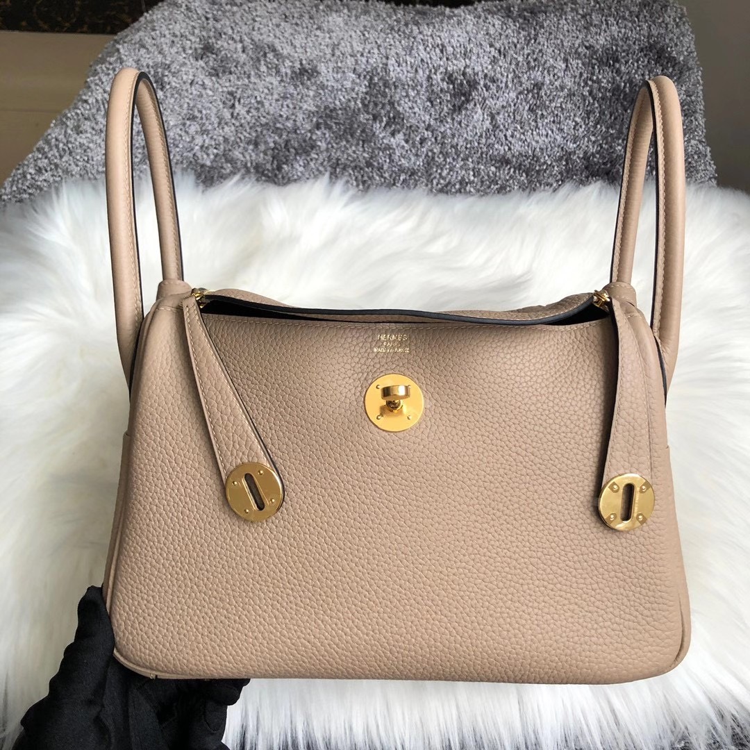 香港西貢區清水灣愛馬仕琳迪包多少錢 Hermes Lindy 26cm CC81 Gris Tourterelle 斑鳩灰