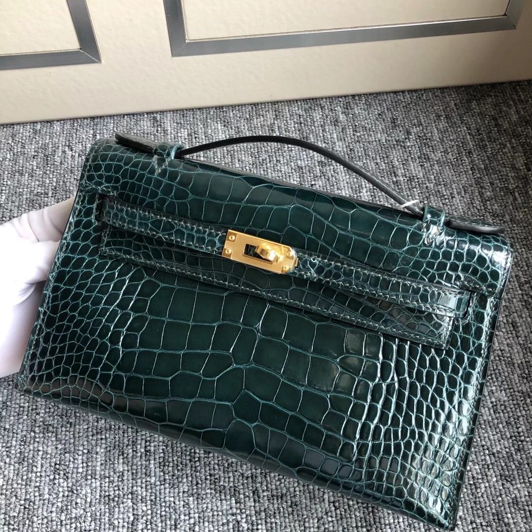 香港南區赤柱愛馬仕晚宴包多少錢Hermes MiniKelly Pochette 6O松柏綠Vert Cypres 美洲鱷