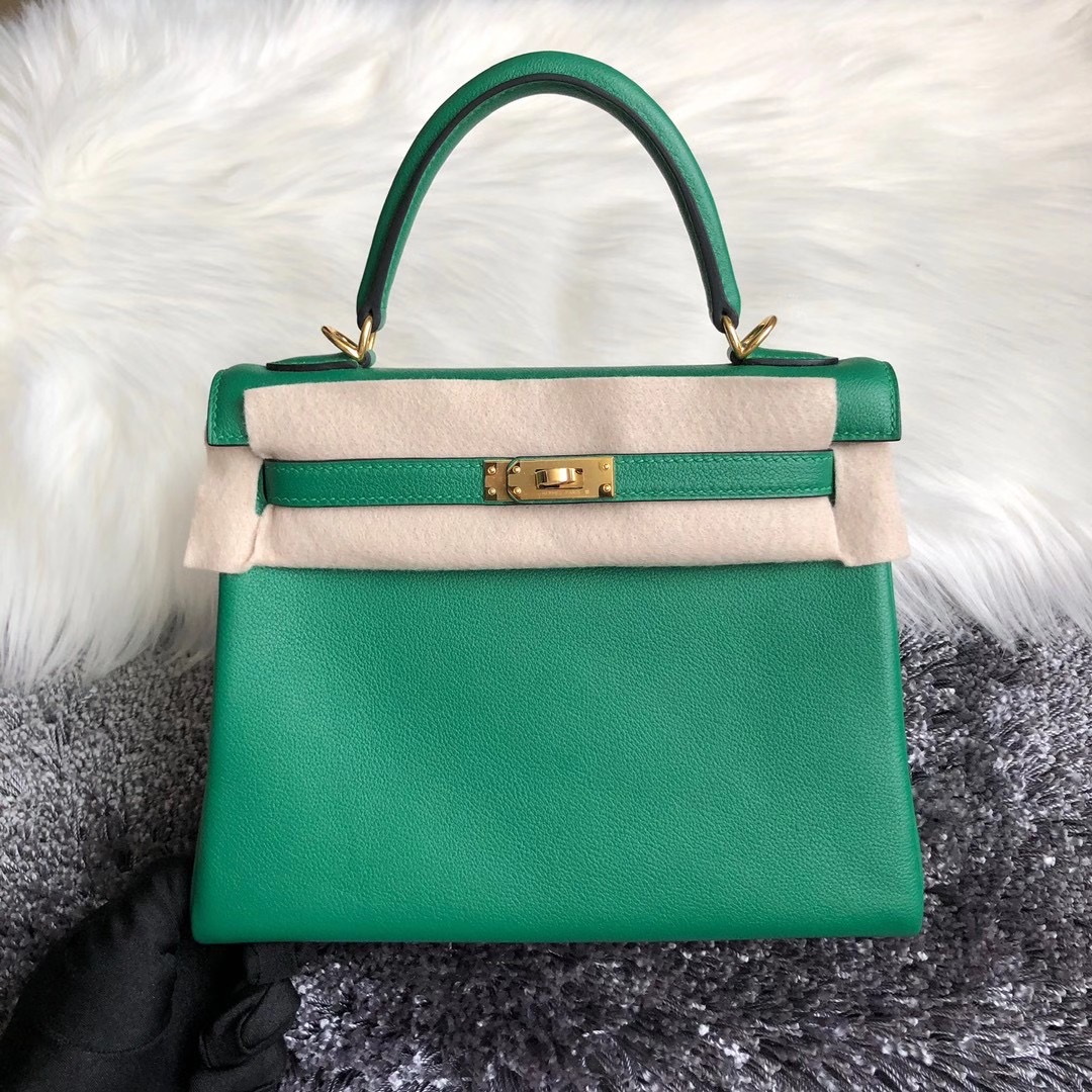 香港深水埗區石硤尾 凱莉包多少錢 Hermes Kelly 25cm U4 Vert Verigo Everycolor