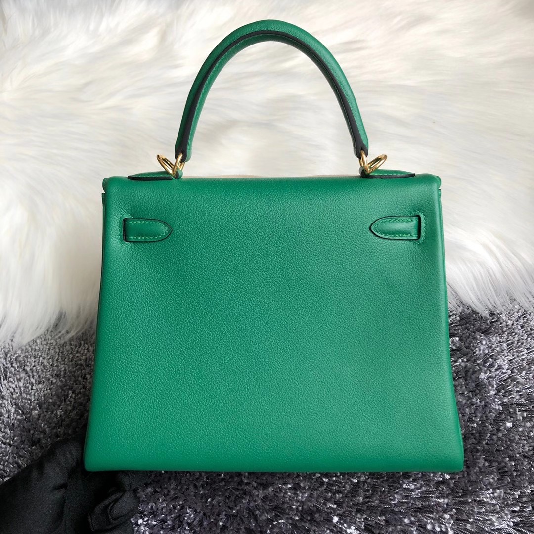 香港深水埗區石硤尾 凱莉包多少錢 Hermes Kelly 25cm U4 Vert Verigo Everycolor