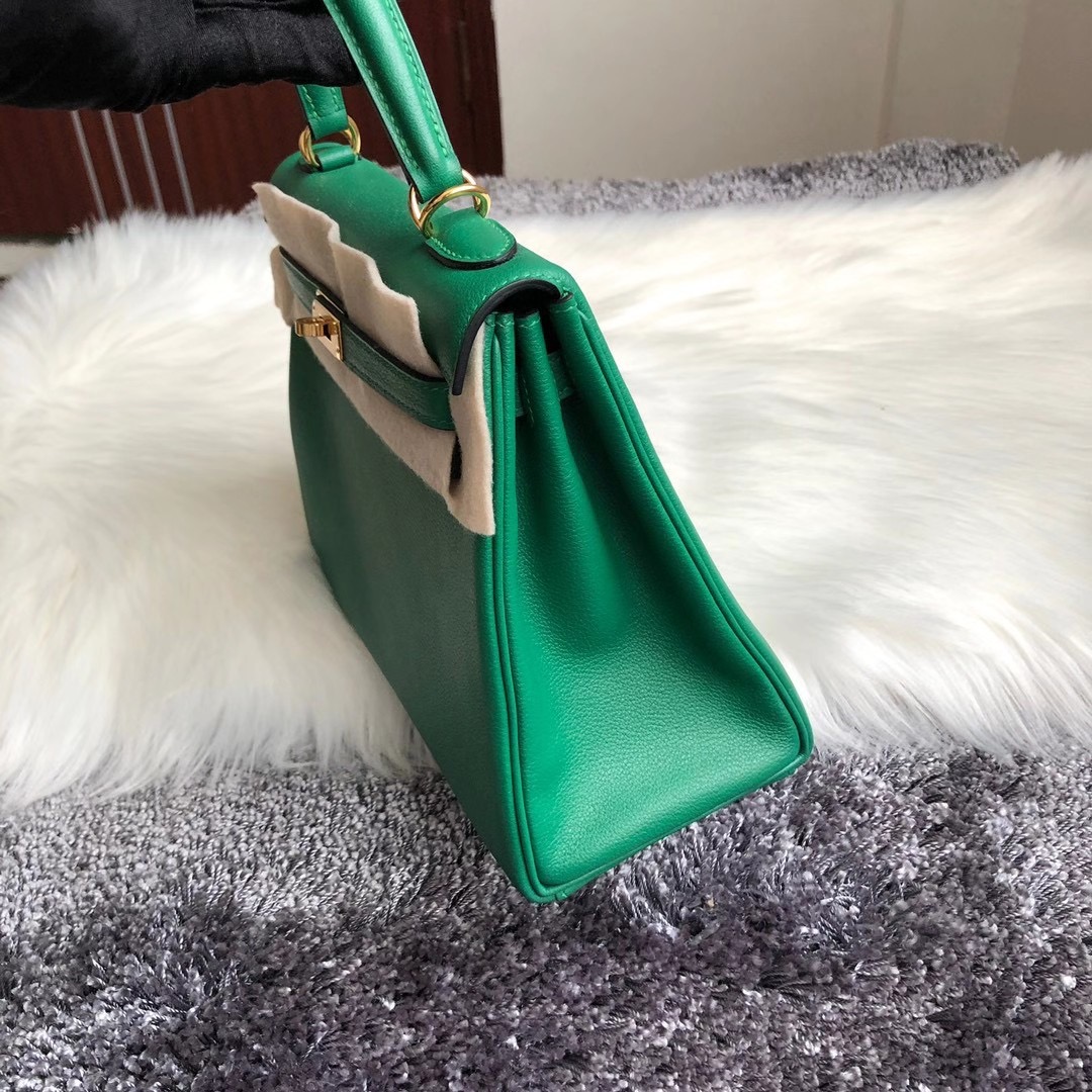 香港深水埗區石硤尾 凱莉包多少錢 Hermes Kelly 25cm U4 Vert Verigo Everycolor