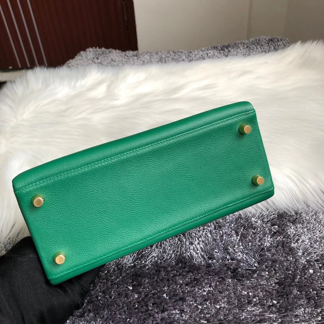 香港深水埗區石硤尾 凱莉包多少錢 Hermes Kelly 25cm U4 Vert Verigo Everycolor