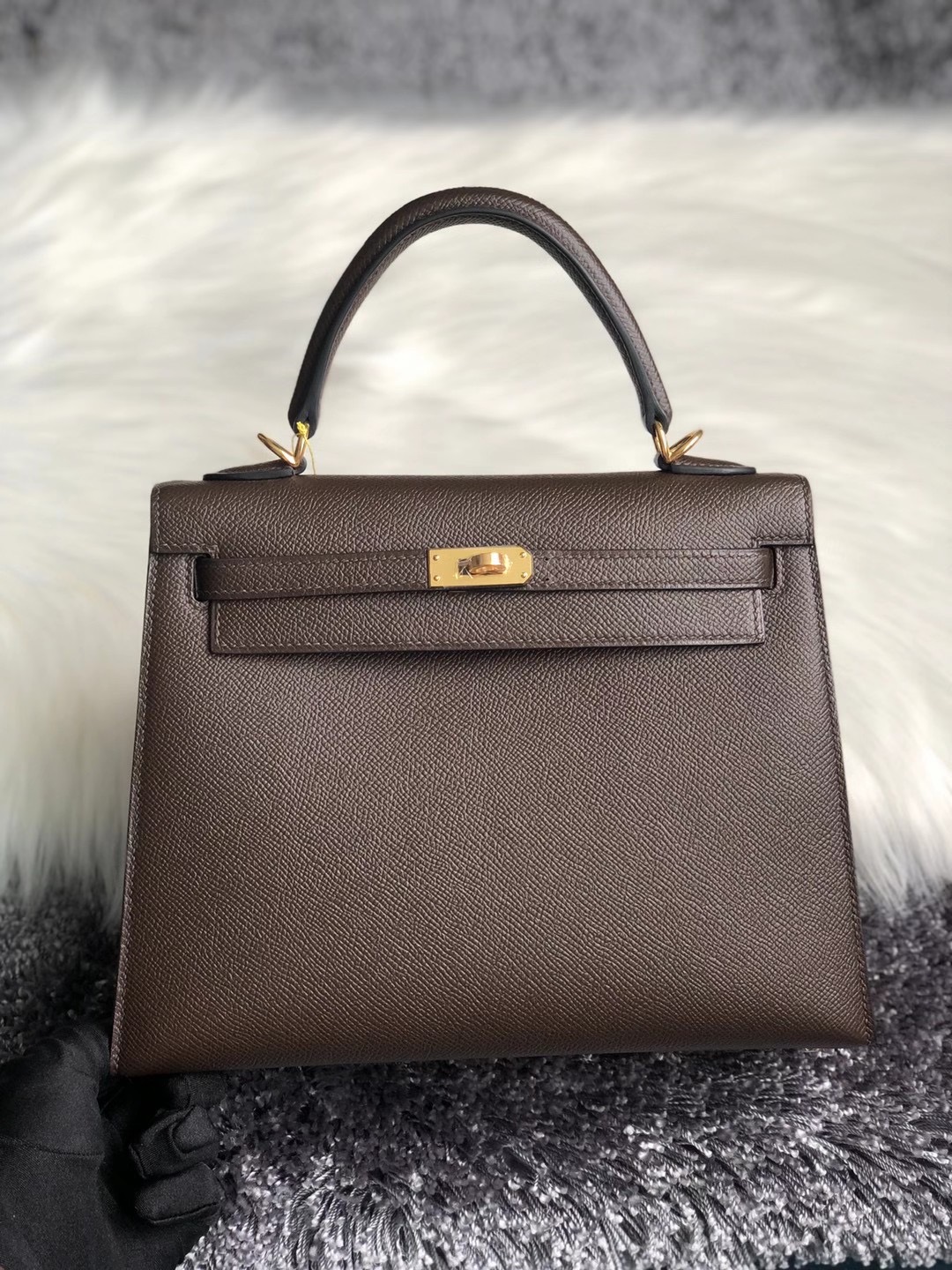 香港深水埗區長沙灣 愛馬仕凱莉包 Hermes Kelly 25cm CC47 chocolate 巧克力色