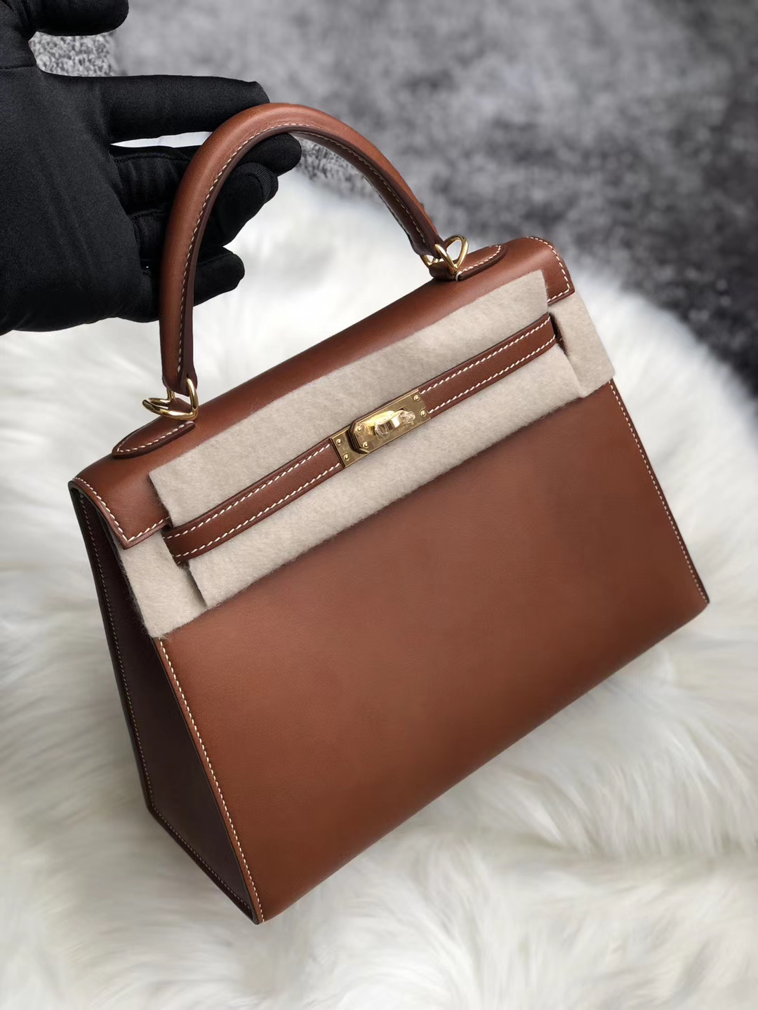新北市鶯歌區愛馬仕凱莉包 Hermes Kelly 25cm Barenia 37 gold Saddle 馬鞍皮