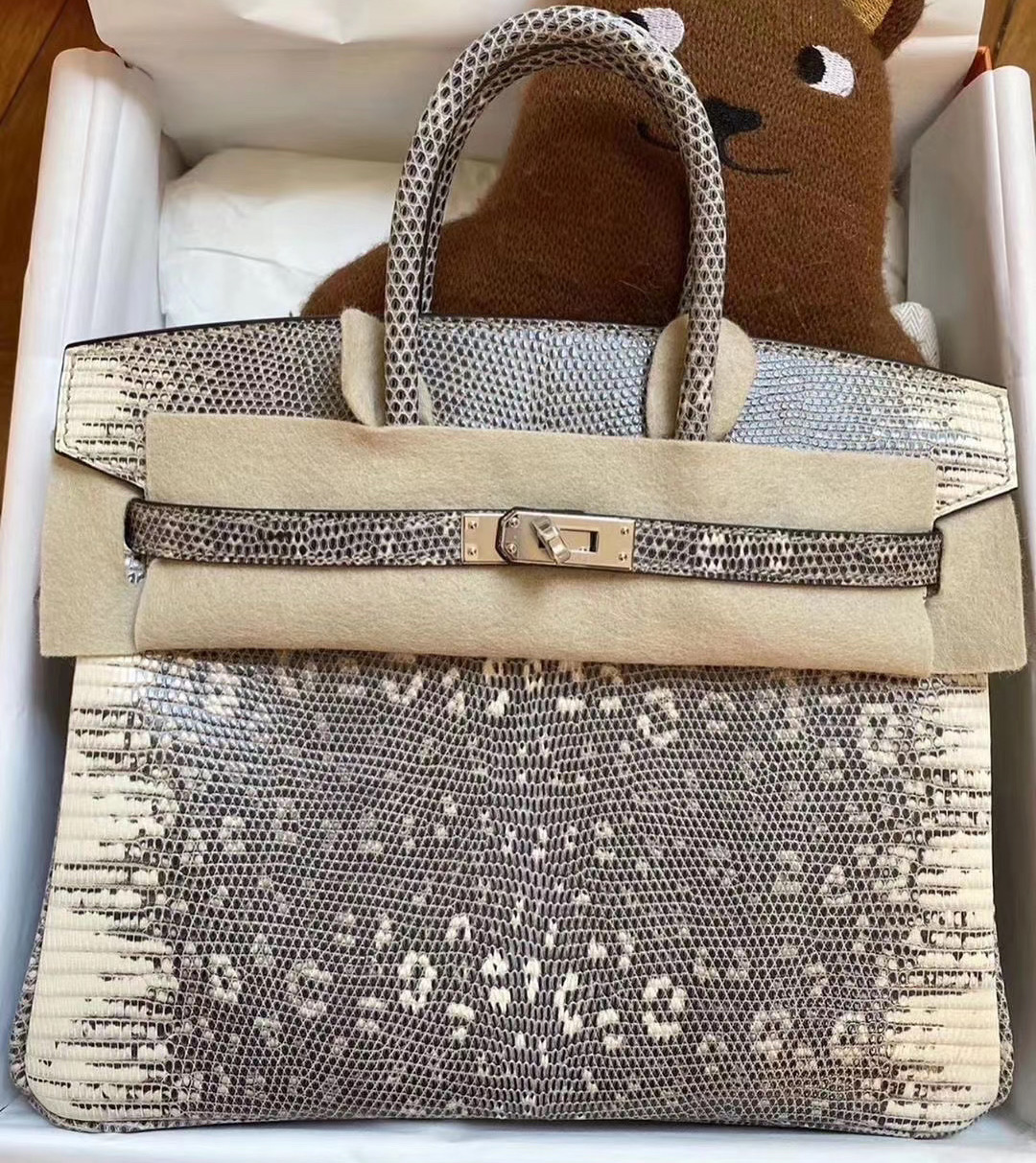 臺灣新北市 Taiwan Hermes Birkin 25cm Lizard 亮面蜥蜴皮 01雪花色蜥蜴皮