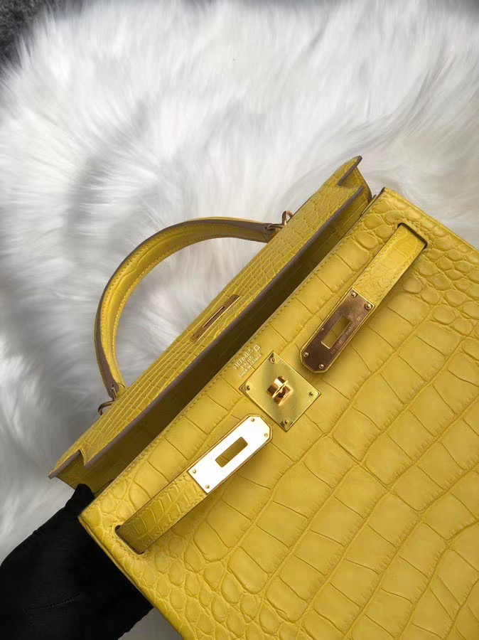 臺灣新北市土城區 Hermes Kelly 25cm M9金盞花黃 美洲鱷