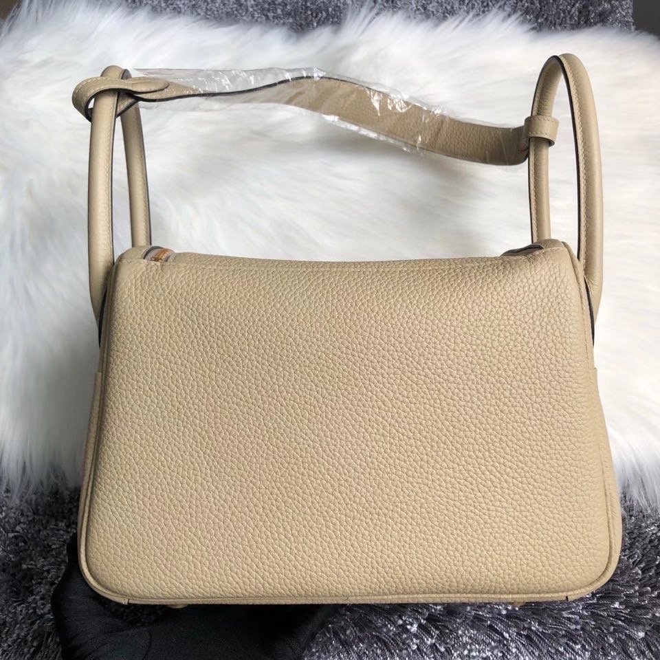 新北市深坑區 愛馬仕琳迪包大全 Hermes Lindy 26cm Clemence S2 Trench