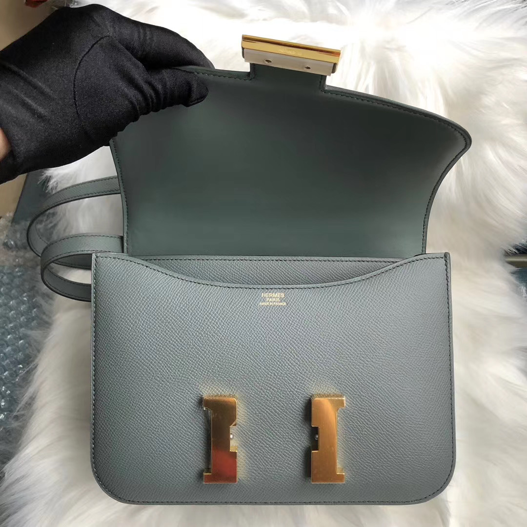 新北市樹林區 泰山區 Taiwan Hermes Constance 24cm 63 Vert Amande 杏綠色