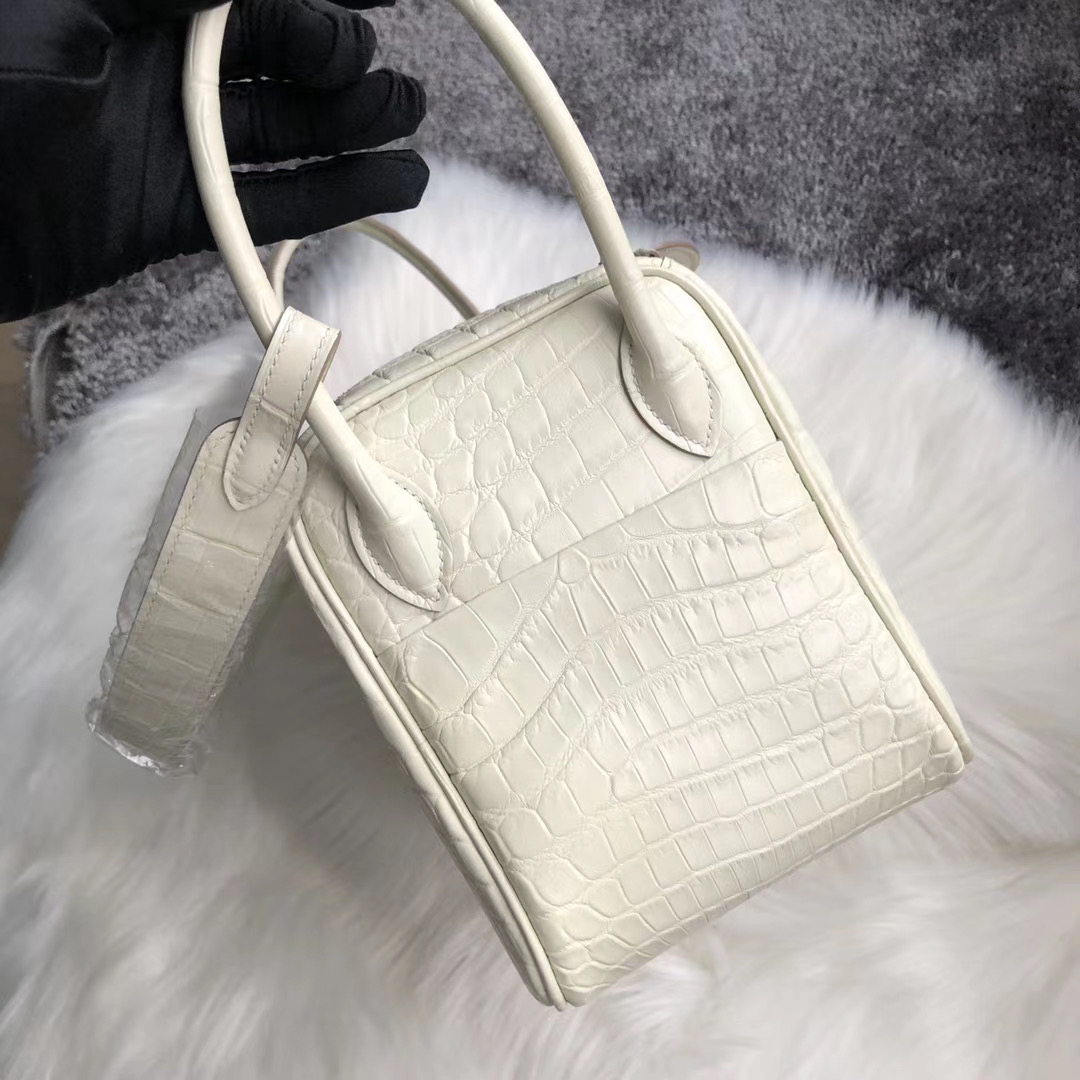 香港西貢區清水灣 Hermes Lindy 26cm Matte nilo crocodile 8L Beton 奶油白