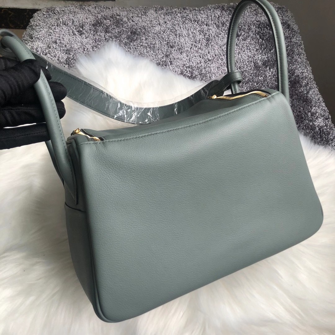 臺灣臺北市北投區 愛馬仕 Hermes Lindy 26cm Evercolor CC63 Vert Amande