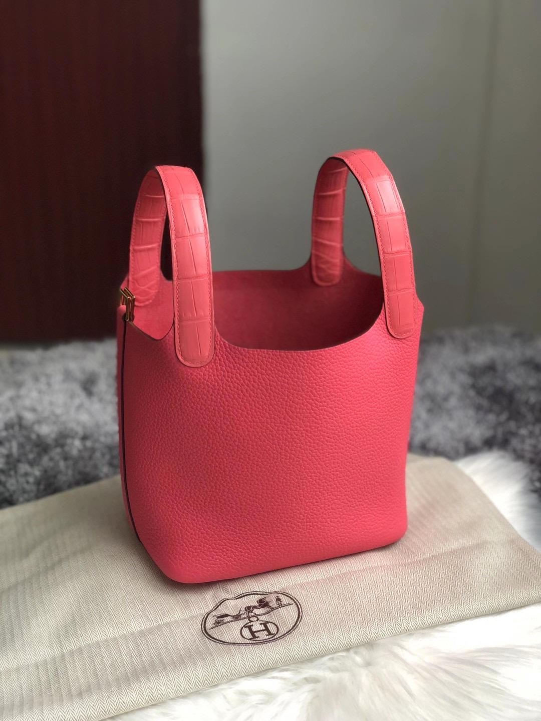 臺北市中正區 Hermes Picotin Lock 18cm Touch 8W Rose Azalee A5 Bouganinviller