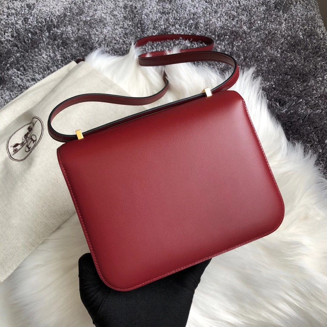 愛馬仕康康包價格是多少? Hermes Constance 18cm Box 55 Rouge H 愛馬仕紅