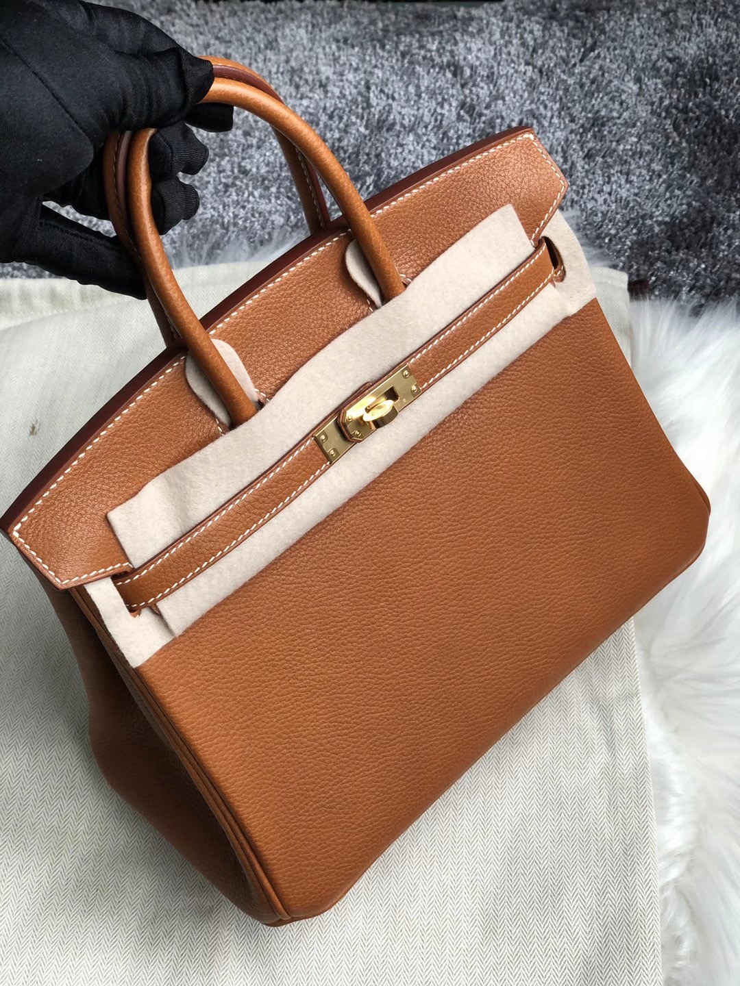 香港東區筲箕灣 鲗鱼涌 Hermes Birkin 25cm Barenia Faubourg CC34 Fauve