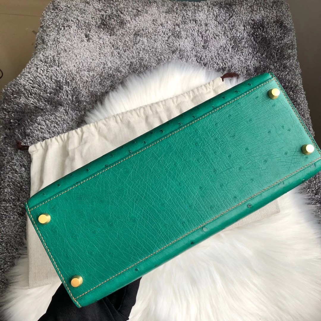 香港中西區西環愛馬仕鴕鳥皮凱莉包 Hermes Kelly28cm Ostrich U4絲絨綠 37金棕色