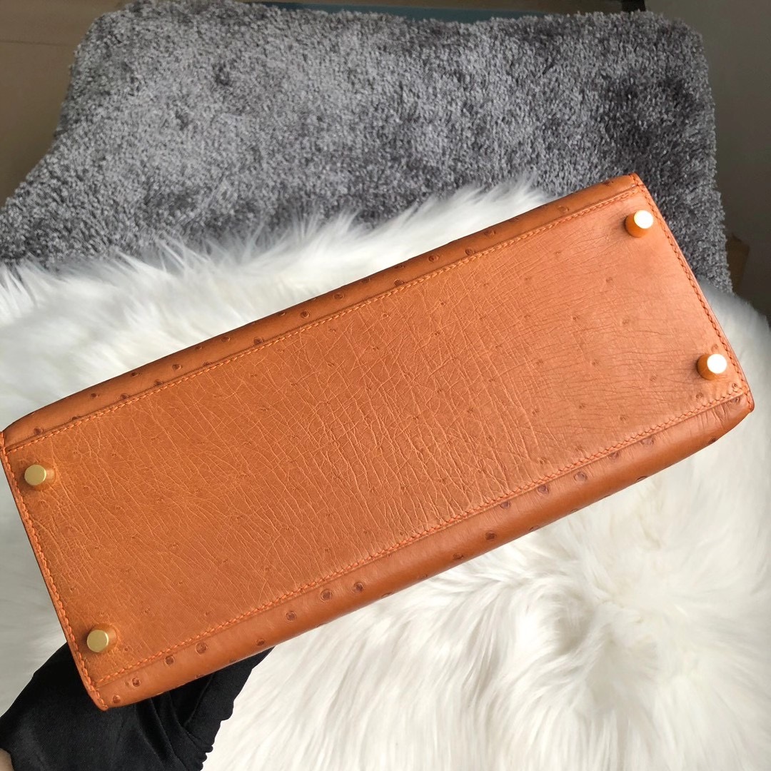 香港中西區堅尼地城愛馬仕鴕鳥皮凱莉包 Hermes Kelly 28cm Ostrich 37金棕色 CK93橙色