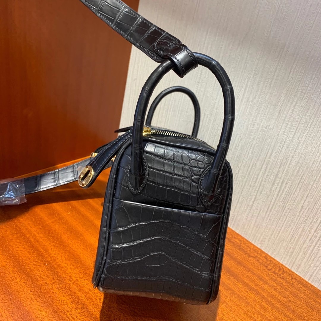 香港北區古洞 Hermes Lindy Mini 霧面兩點 尼羅鱷魚 Matte Nilo Crocodile CC89