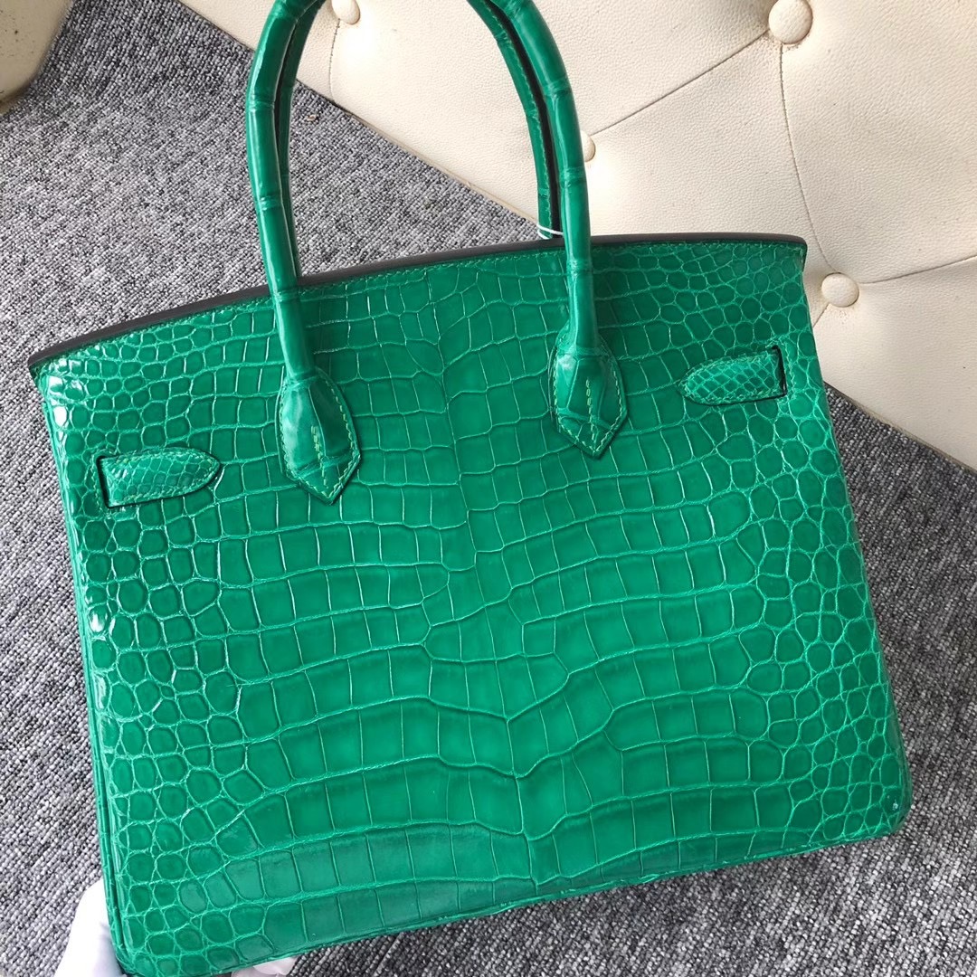 Taiwan Hermes Birkin 30cm 6Q Vert emeraude 翡翠綠 亮面倒V澳洲灣鱷