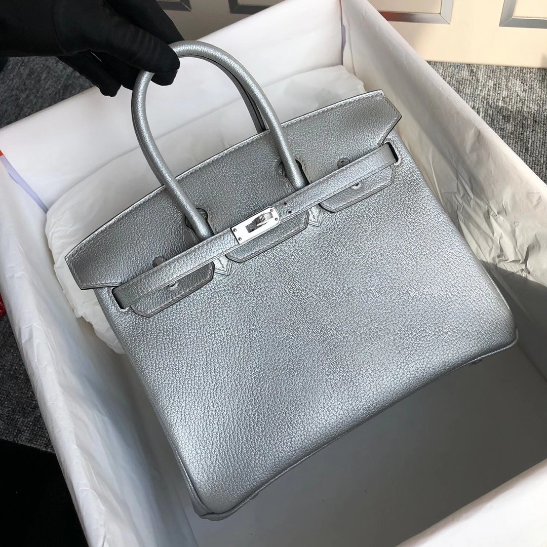 臺灣臺北市中山區愛馬仕鉑金包價格多少 Hermes Birkin 25cm Chevre 山羊皮 銀色