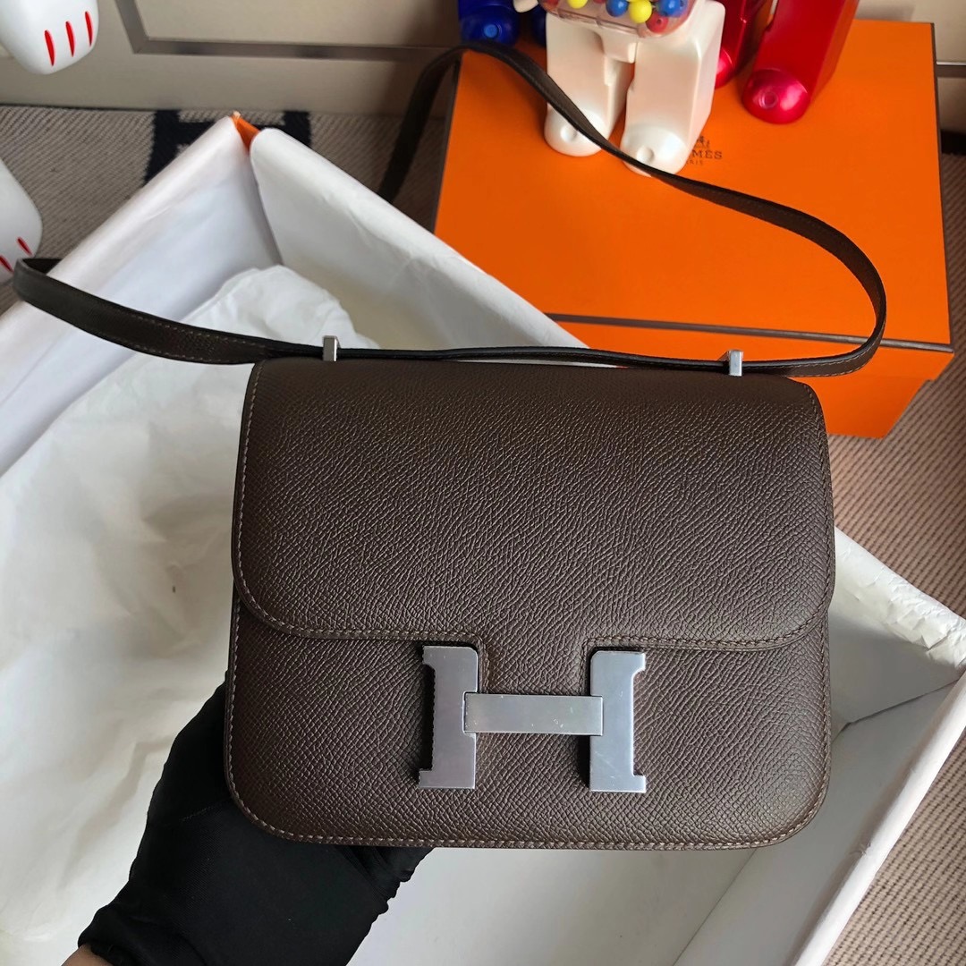 Hong Kong Hermes Mini Constance 19cm Epsom 47 chocolate 巧克力色 銀扣