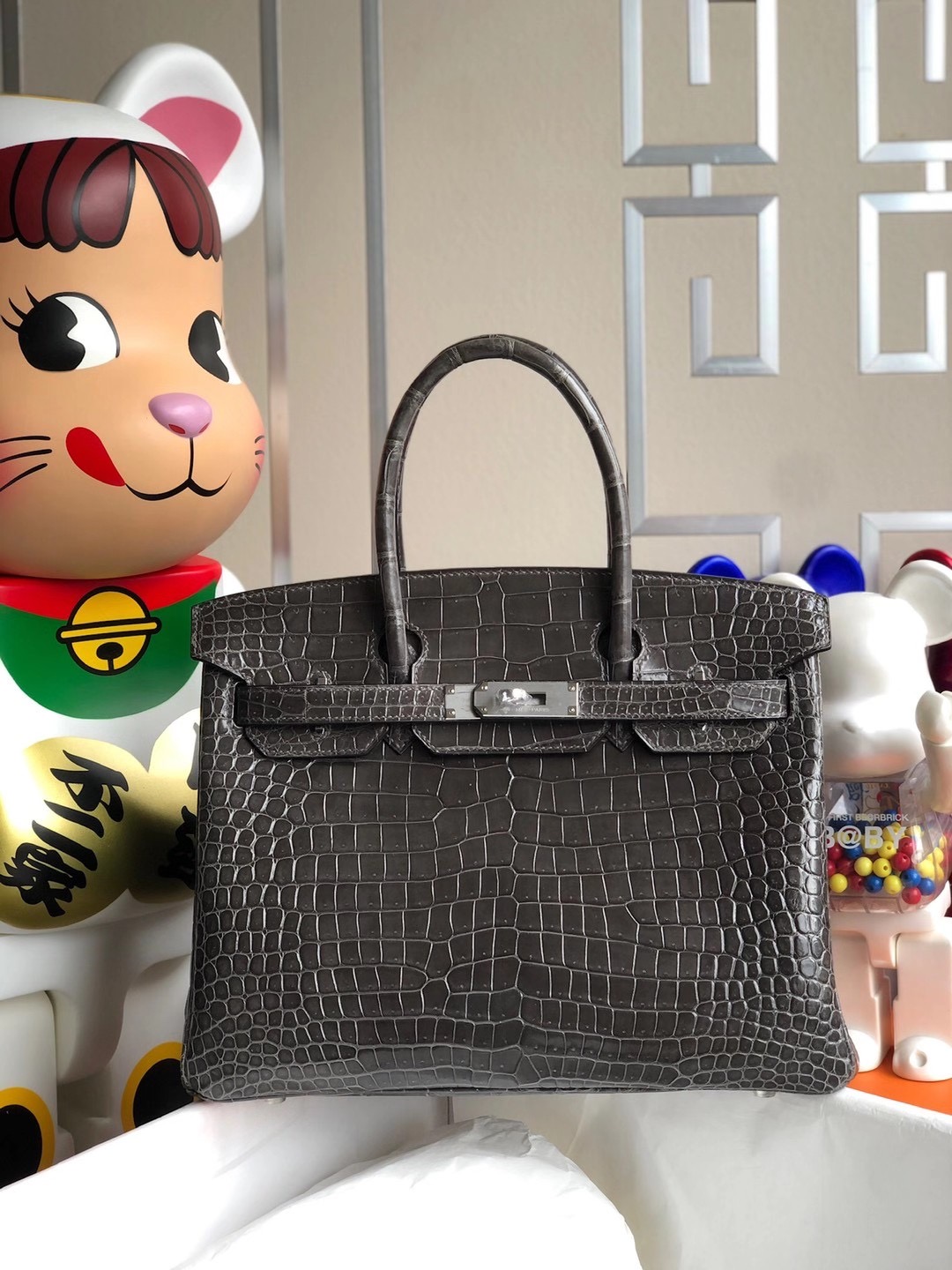 香港西貢區將軍澳 Hong Kong Hermes Birkin 30cm 88 Graphite 石墨灰 亮面澳洲灣鱷