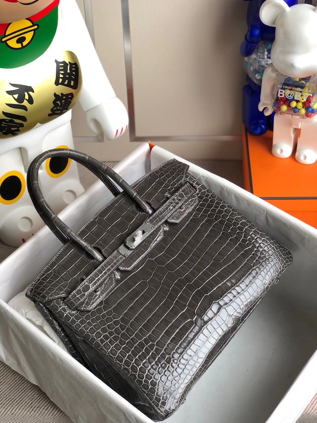 香港西貢區將軍澳 Hong Kong Hermes Birkin 30cm 88 Graphite 石墨灰 亮面澳洲灣鱷