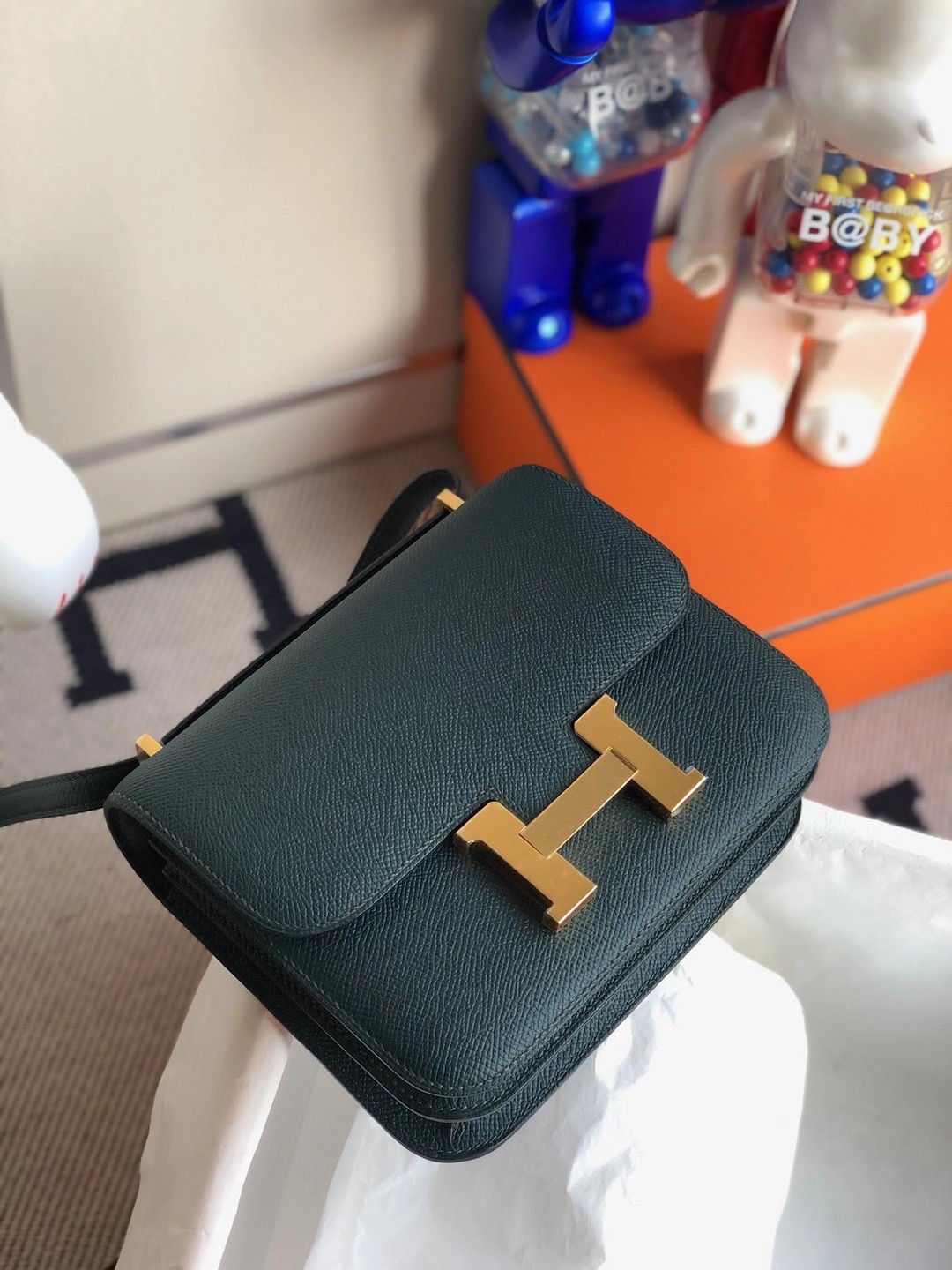 Tuen Mun District, Hong Kong Hermes Constance Mini Epsom 6O Vert Cypres 松柏綠