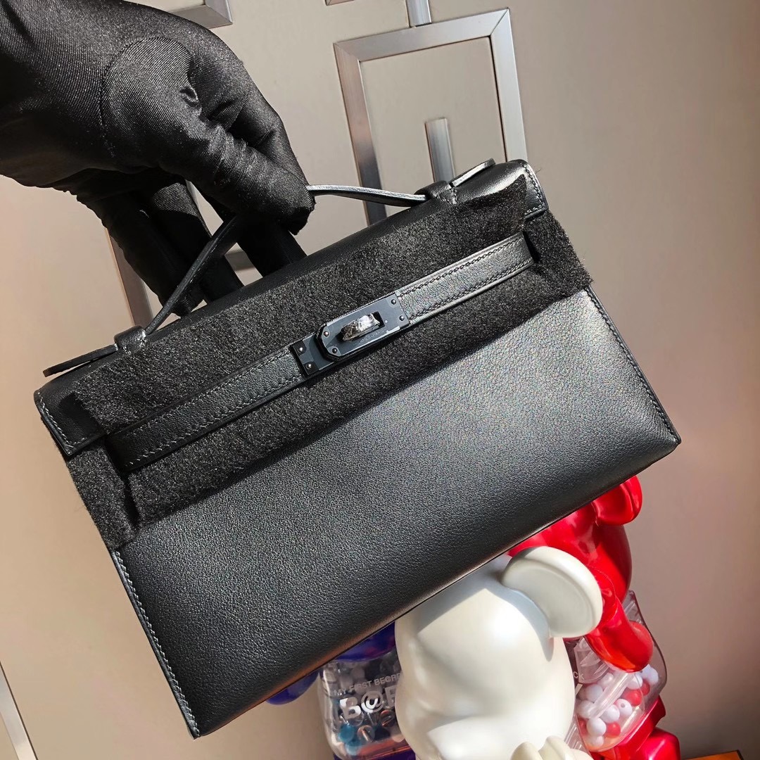 2021年 刻印 Z 刻印 Hermes MiniKelly Pochette Swift 89 Noir 黑色 黑扣