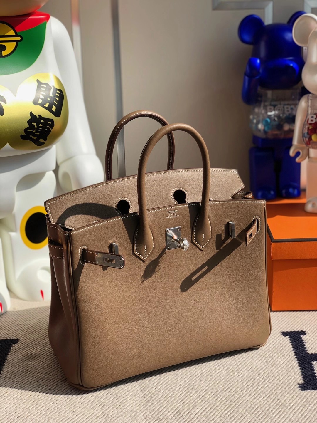 Hong Kong Hermes Birkin 25cm Swift D0 beige de weimer 威犬馬米色