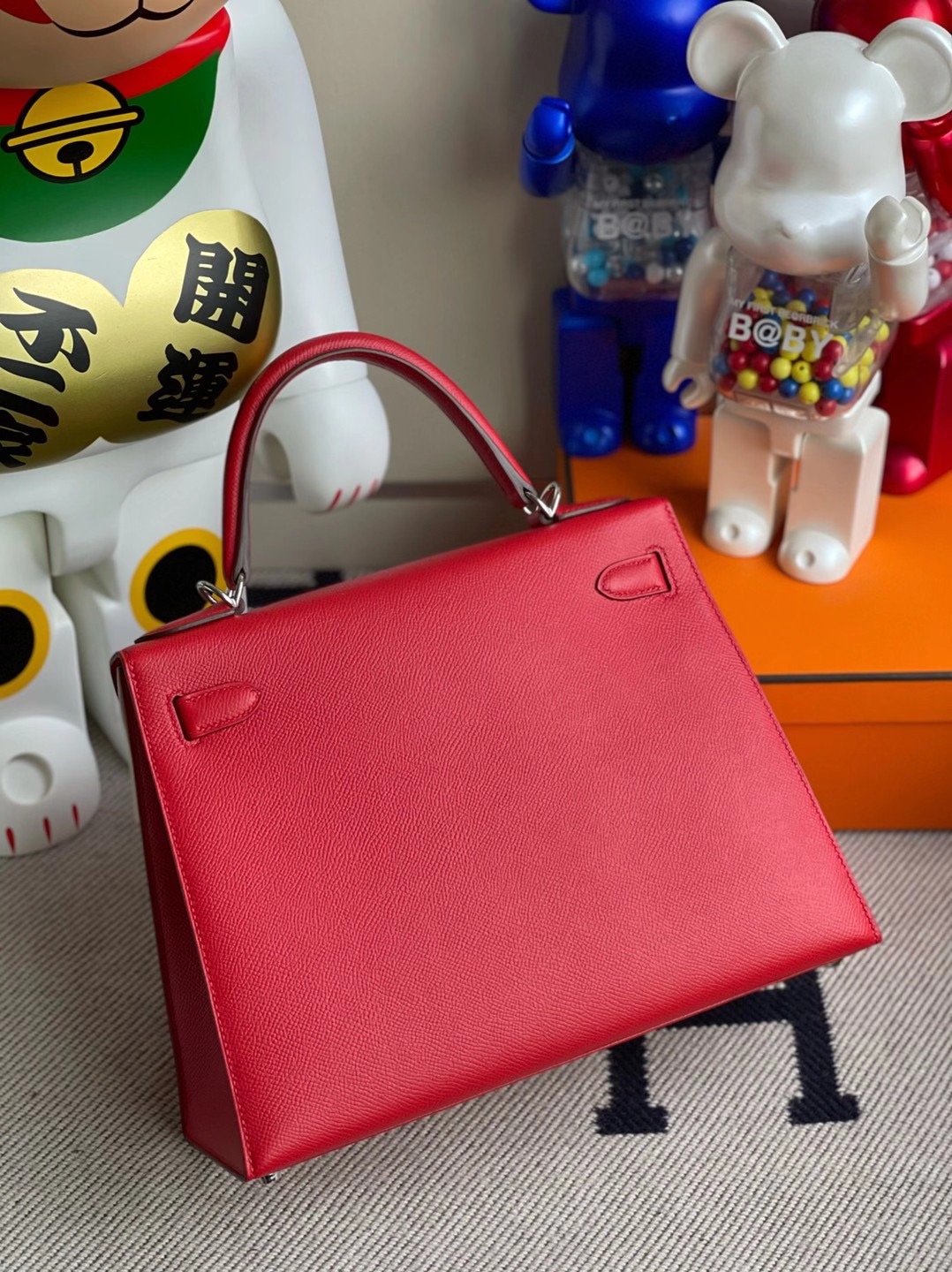 Hong Kong South Hermes Kelly 28cm Q5 Rose casaque 國旗紅