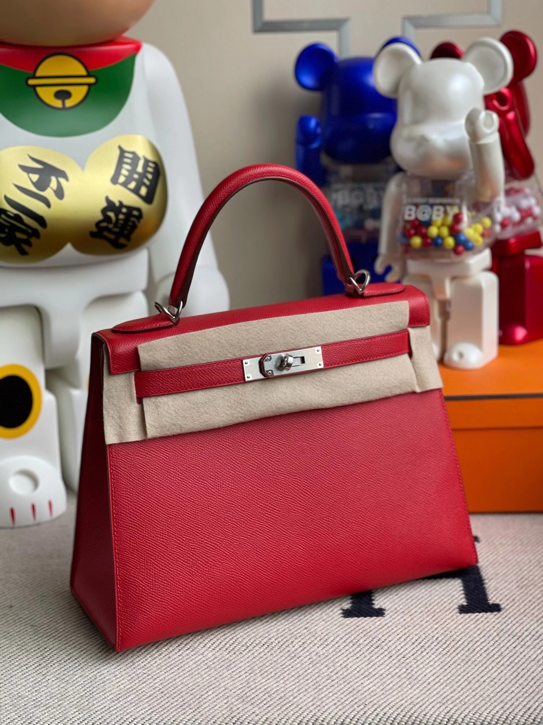 Hong Kong South Hermes Kelly 28cm Q5 Rose casaque 國旗紅