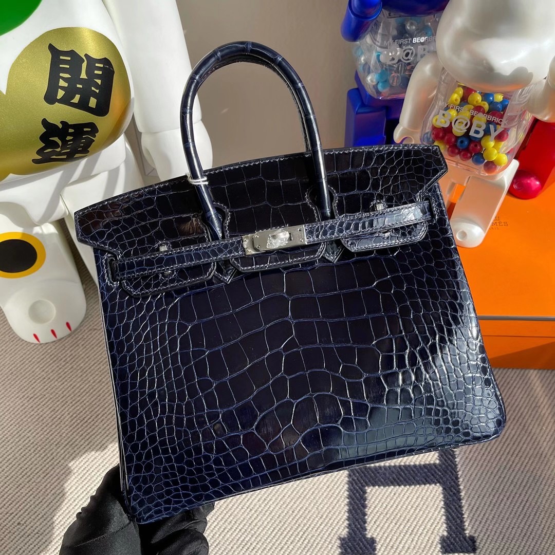 香港東區柴灣 愛馬仕鉑金包 Hermes Birkin 25cm 73 Blue sapphire 81 gris tourterelle 美洲鱷魚