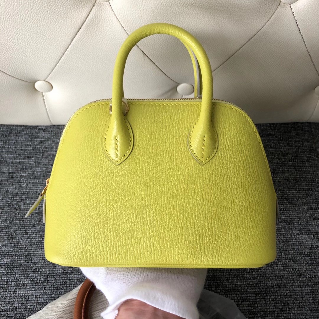 臺北市大同區愛馬仕多少錢 Hermes Bolide 1923 mini bag 9R Lime 檸檬黃