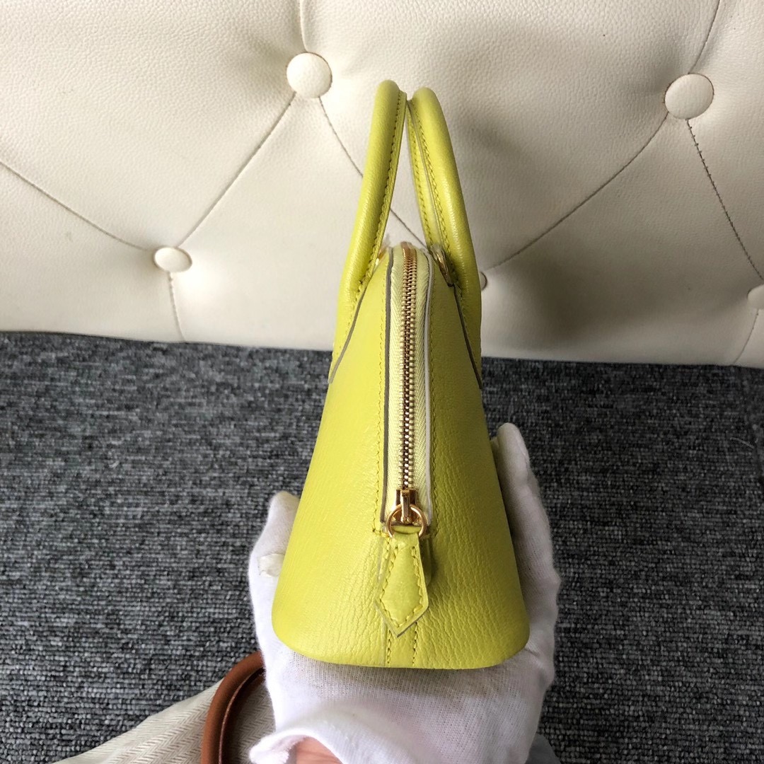 臺北市大同區愛馬仕多少錢 Hermes Bolide 1923 mini bag 9R Lime 檸檬黃