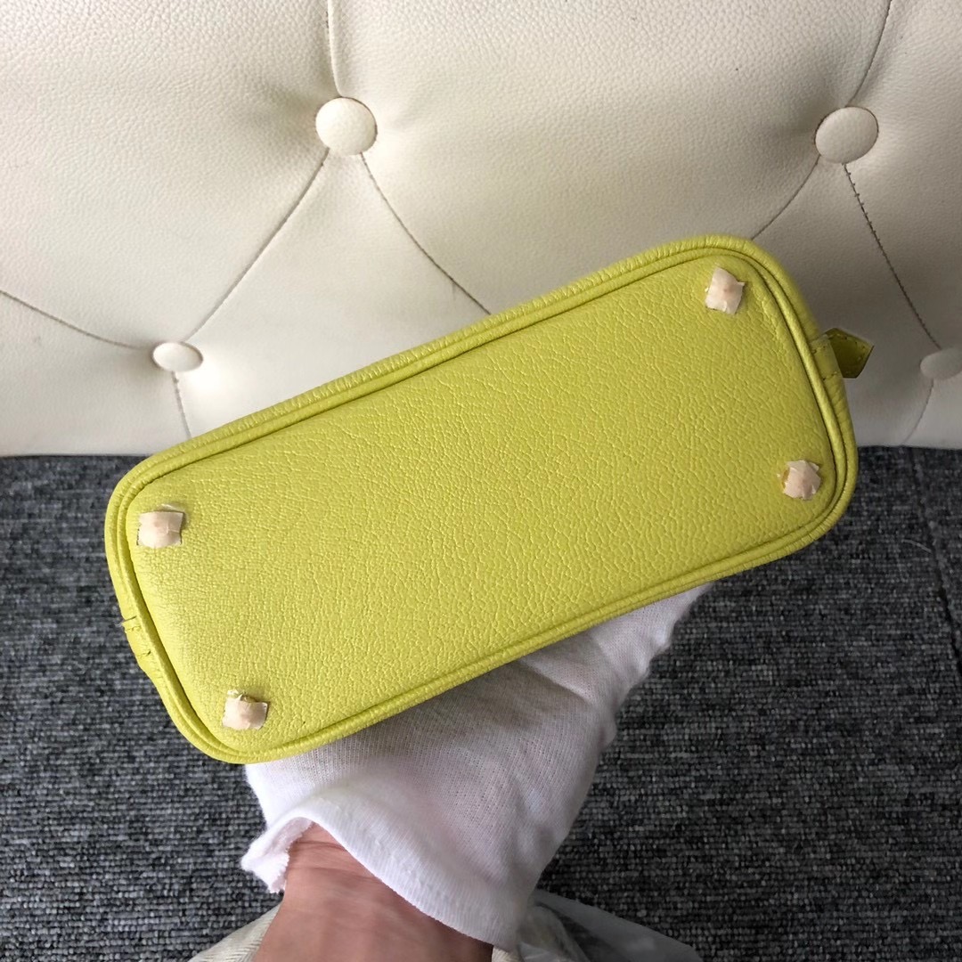 臺北市大同區愛馬仕多少錢 Hermes Bolide 1923 mini bag 9R Lime 檸檬黃