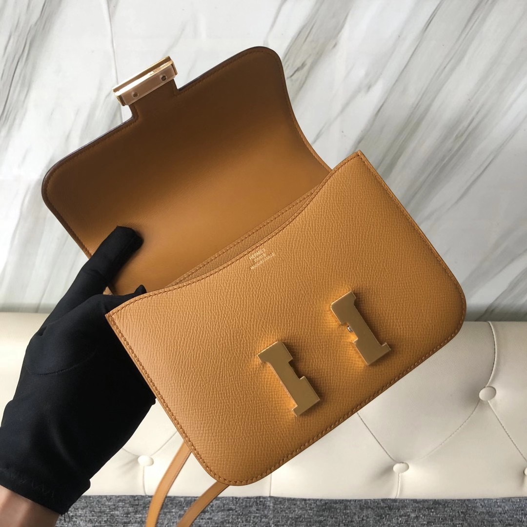 臺灣臺中市西屯區 Taiwan Hermes Constance 19cm 2S Seasme Epsom