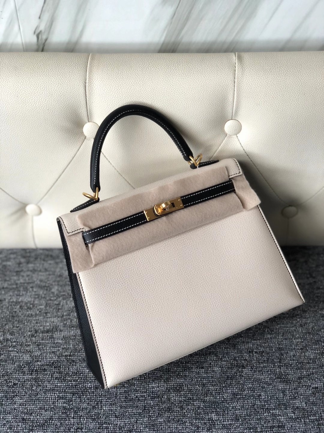 Taiwan Hermes Kelly 25cm Hss 10 Craie 奶昔白 89 Noir Epsom 拉絲金扣